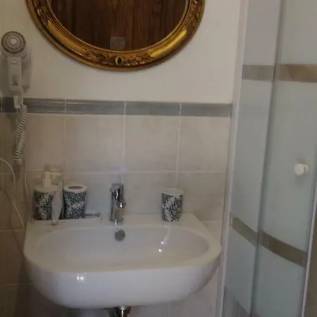 Guest house Caduceo Affittacamere - Centro Storico - *
