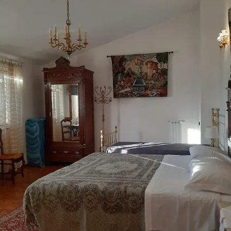 Guest house Caduceo Affittacamere - Centro Storico - *